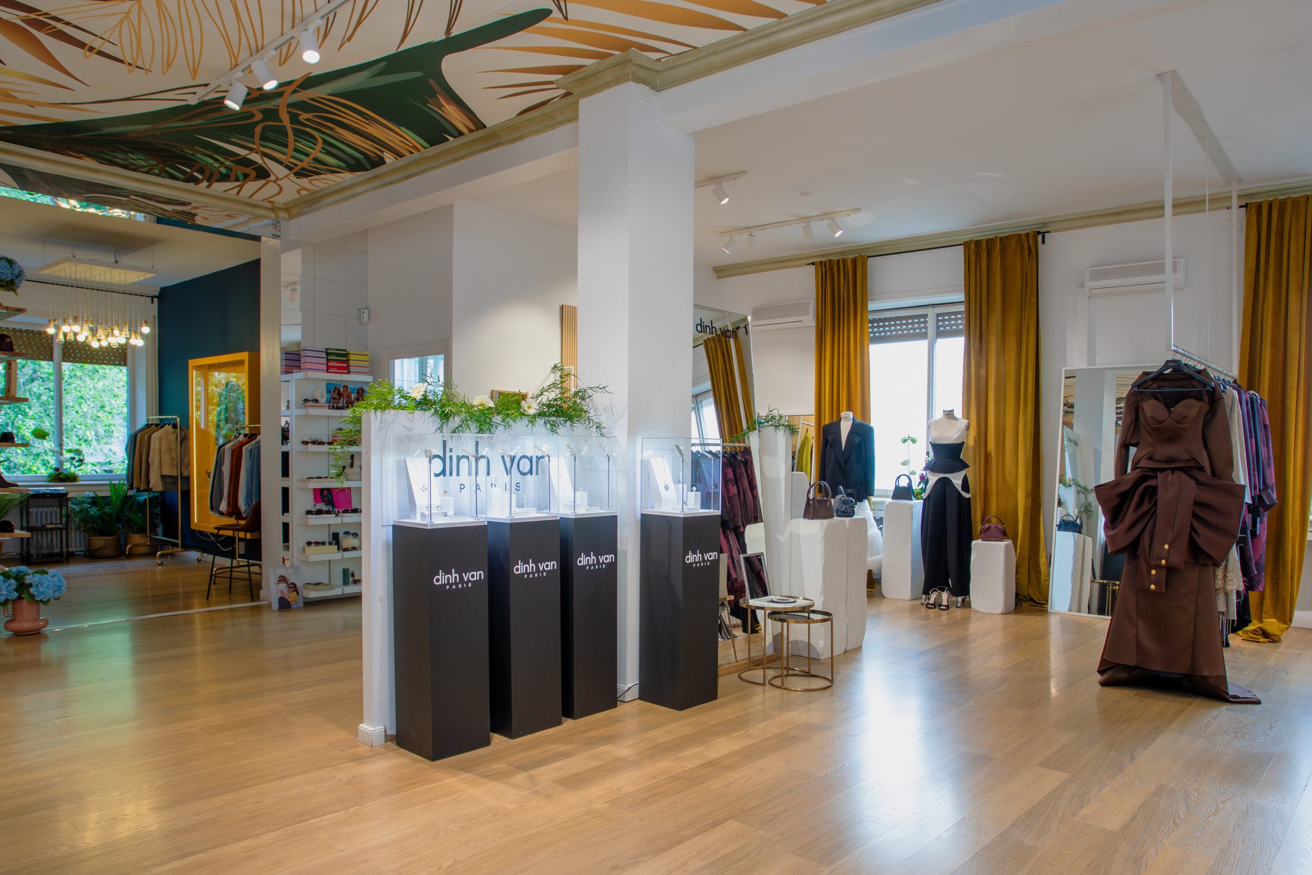 Showroom Gallery Room 2 agencia de prensa
